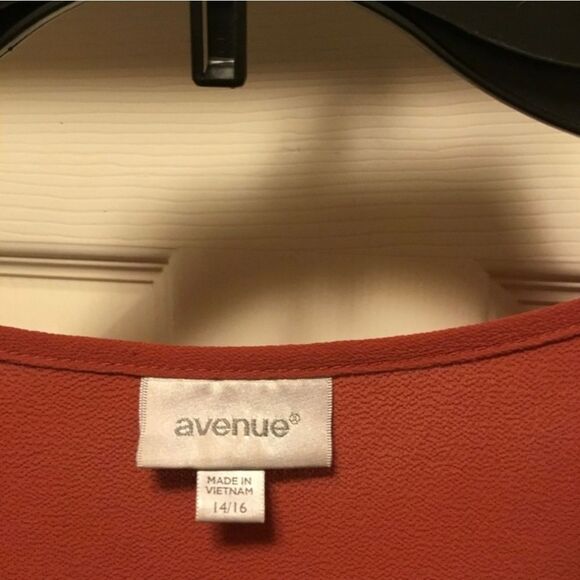 Avenue Dark Orange Blouse with Flowing Sleeves - Picture 2 of 4